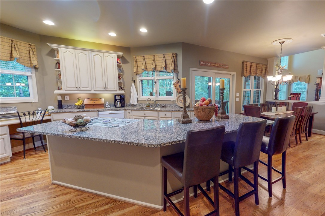 106 Red Maple Way Clemson, SC 29631 - Photo 5 of 48