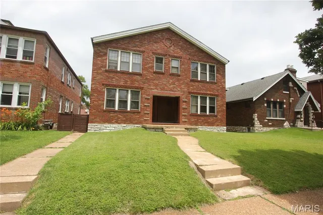 $1,000 | 3965 Fillmore Street, Unit 2, St. Louis, MO 63116