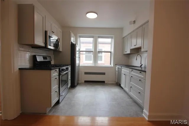 $1,000 | 3965 Fillmore Street, Unit 2, St. Louis, MO 63116