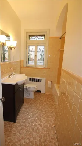 $1,000 | 3965 Fillmore Street, Unit 2, St. Louis, MO 63116