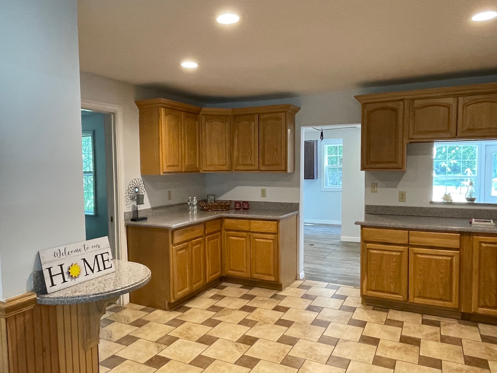5555 West Southport Road Indianapolis, IN 46221 - Photo 10 of 54