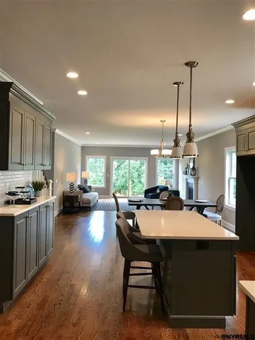 $616,300 | 21 Harbor Lane, Colonie, NY 12047