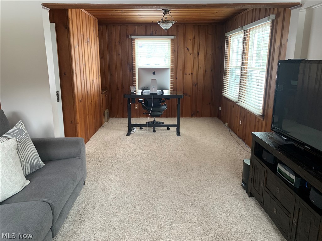 3548 Fenley Road Cleveland, OH 44121 - Photo 11 of 24 Gallery Image 11