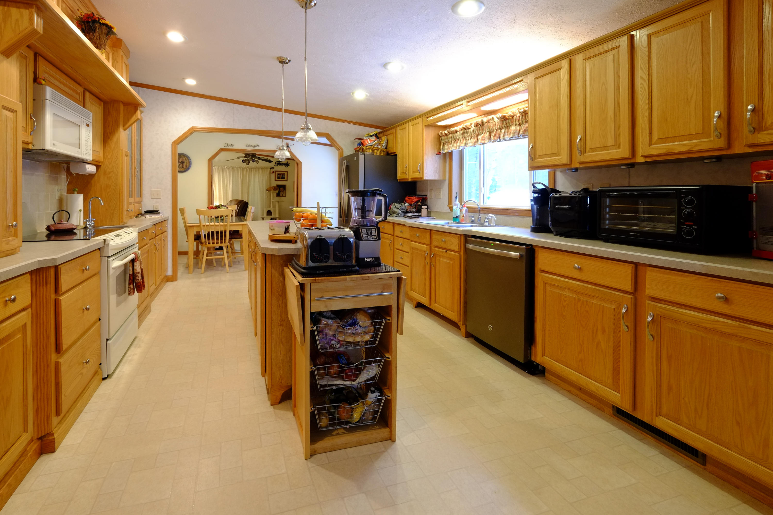 83 Pine Ridge Road Waldoboro, ME 04572 - Photo 8 of 24 83_Pineridge_Rd-6940