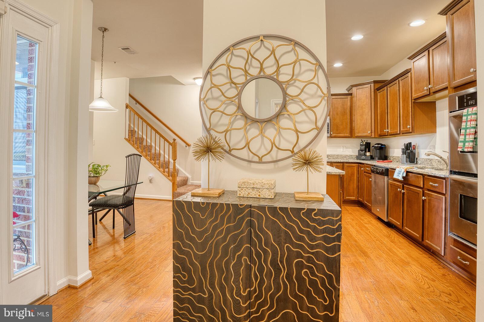 13113 Winding Trail Road Laurel, MD 20707 - Photo 23 of 37 ENTRANCE FROM FOYER TO KITCHEN