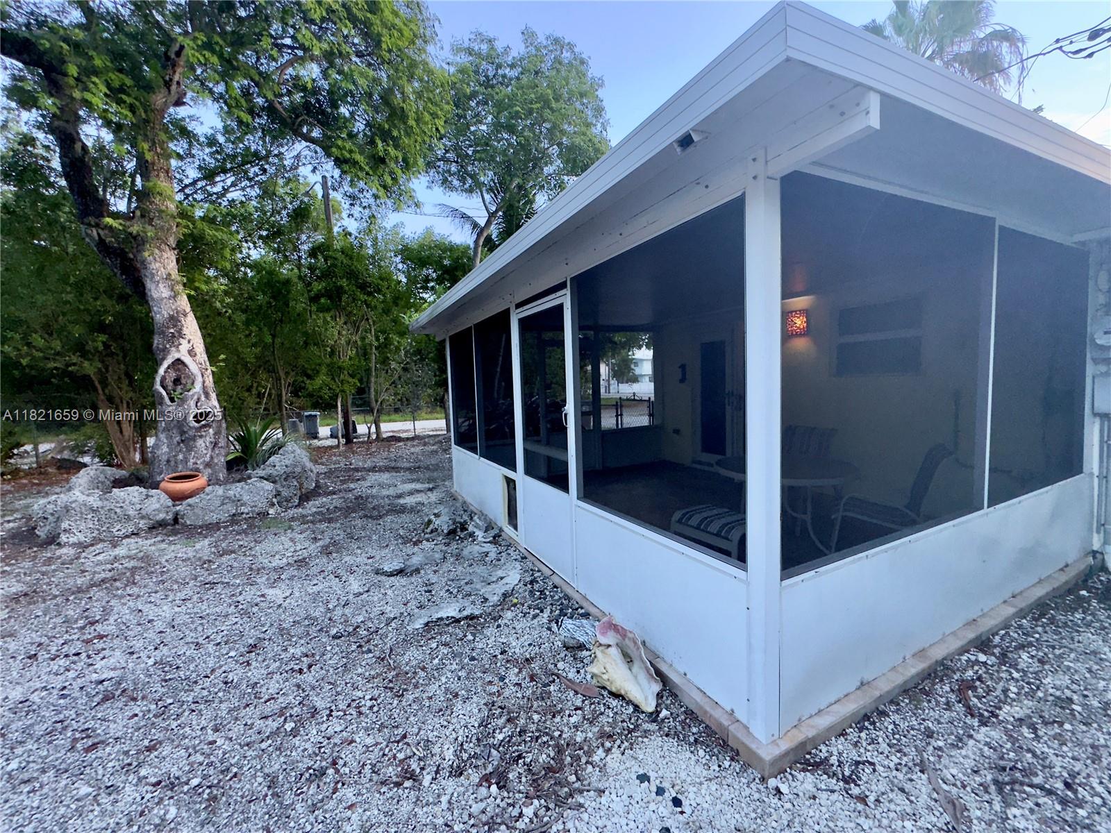 786 Bostwick Drive Key Largo, FL 33037 - Photo 16 of 18