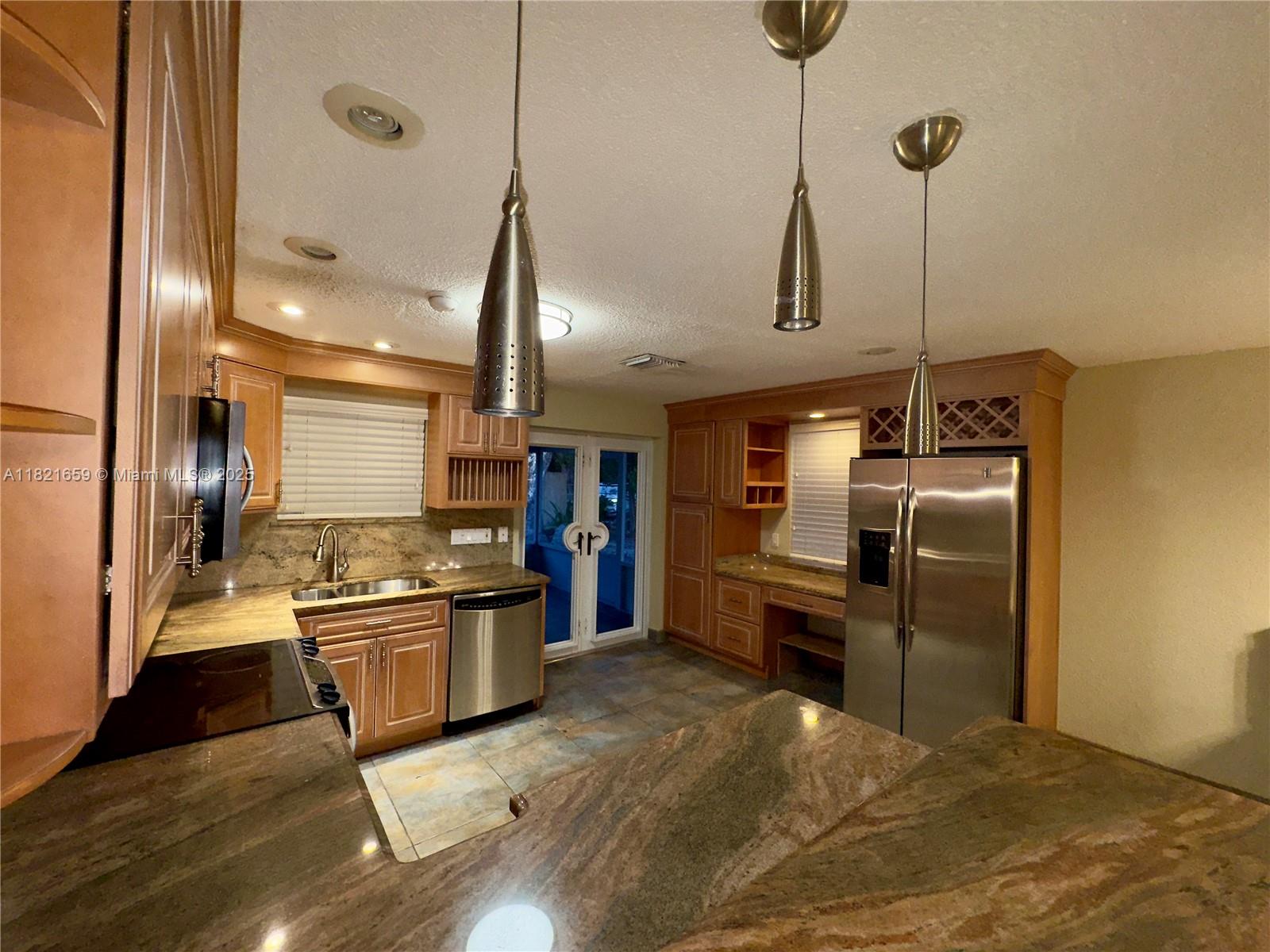 786 Bostwick Drive Key Largo, FL 33037 - Photo 7 of 18