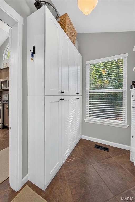 1004 Sulphur Spring Road Manchester, MO 63021 - Photo 14 of 60 Gallery Image 14