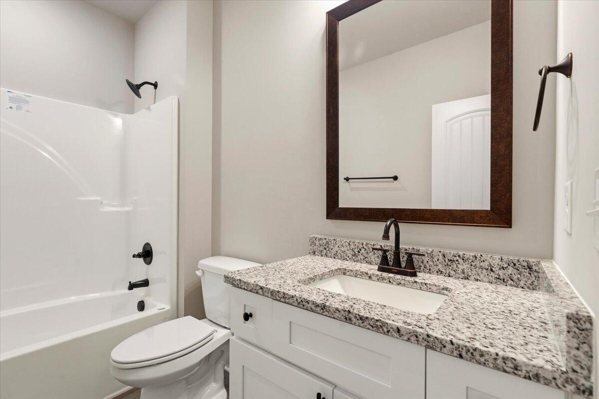 514 Fairhope Street Augusta, GA 30901 - Photo 26 of 32 26-Bathroom 2