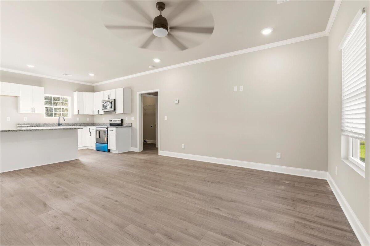 514 Fairhope Street Augusta, GA 30901 - Photo 5 of 32 05-Living Area
