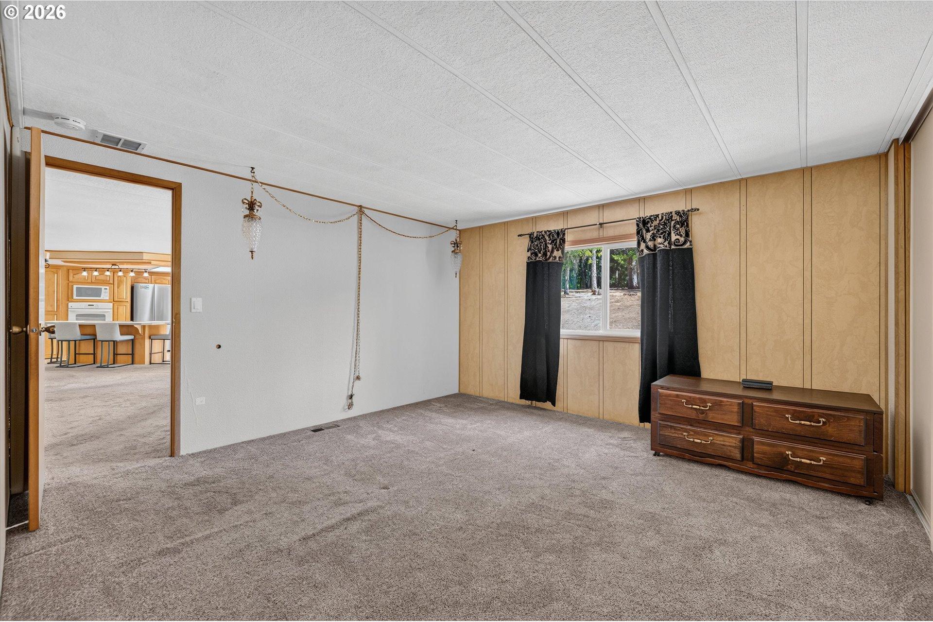 1111 Pioneer Road Dallas, OR 97338 - Photo 27 of 48 Gallery Image 27