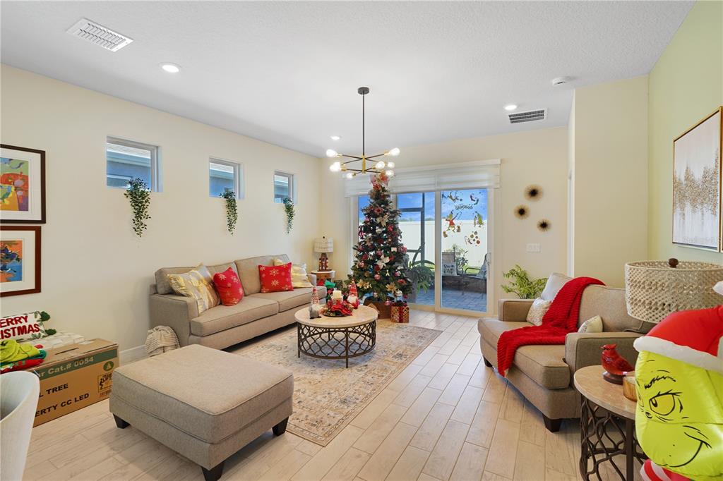 1881 Spring Shower Circle Kissimmee, FL 34744 - Photo 10 of 17