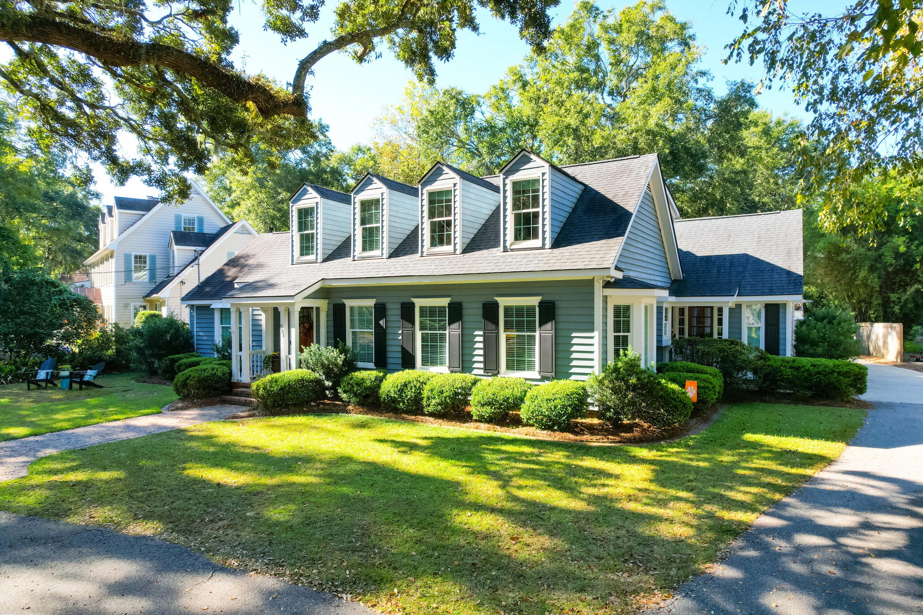 737 Willow Lake Road Charleston, SC 29412 - Photo 1 of 54 737 Willow Lake Road