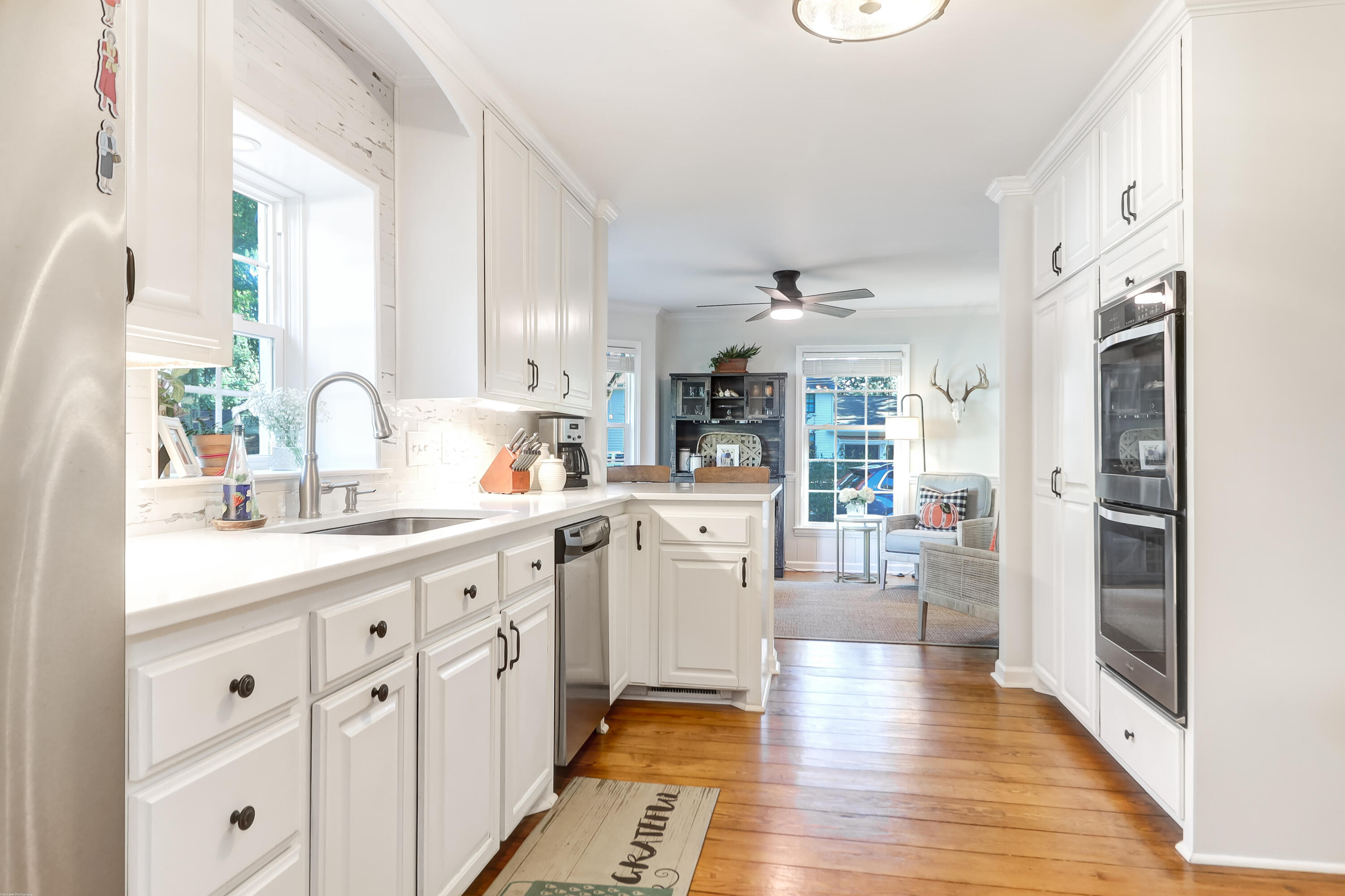 737 Willow Lake Road Charleston, SC 29412 - Photo 9 of 54 Gorgeous kitchen