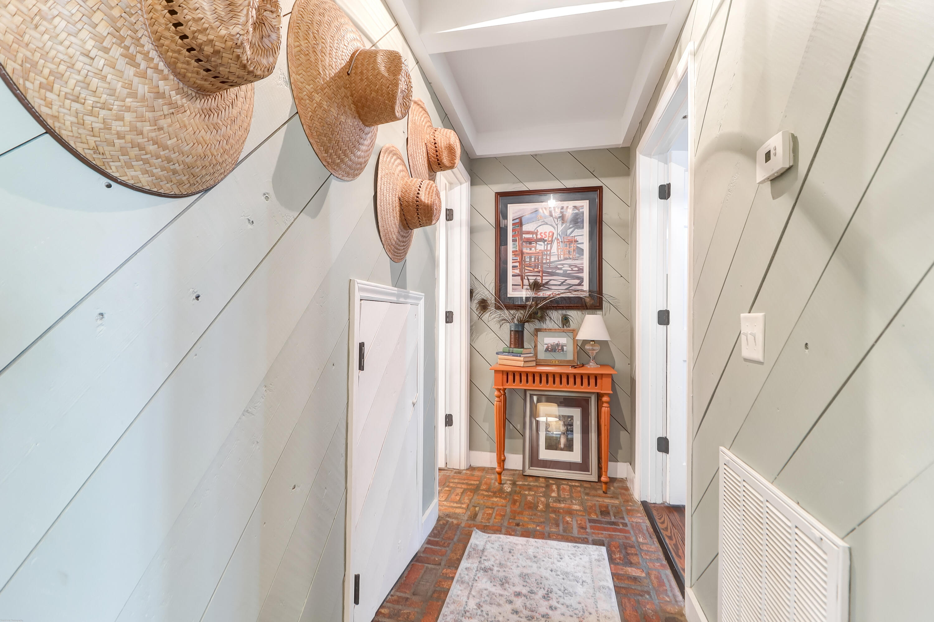 737 Willow Lake Road Charleston, SC 29412 - Photo 30 of 54 Custom woodwork in hallway