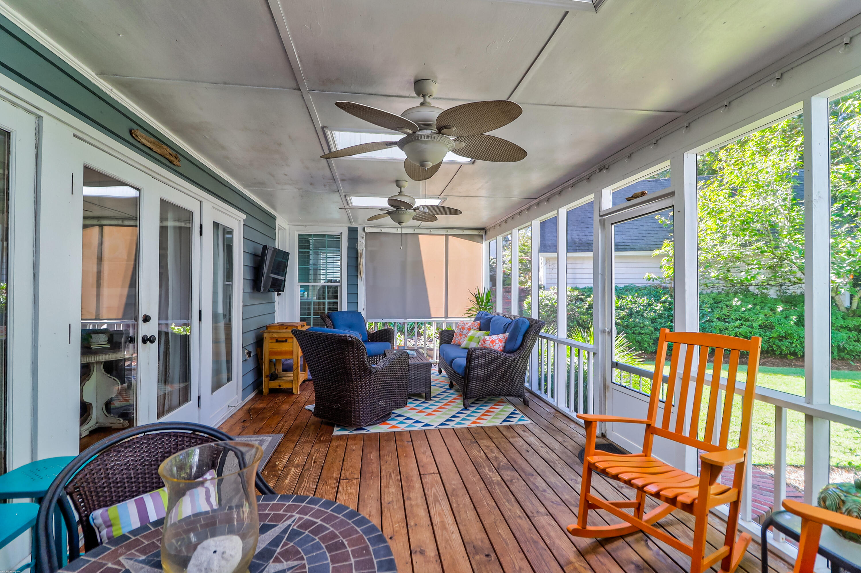 737 Willow Lake Road Charleston, SC 29412 - Photo 4 of 54 Sneak peak of the screened porch