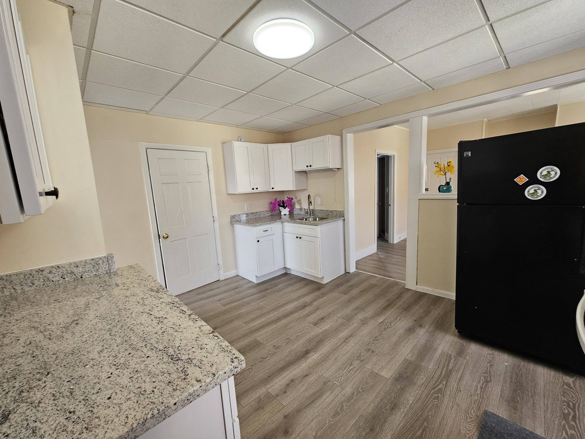 40 Putnam Street, Unit 2 Manchester, NH 03102 - Photo 2 of 17