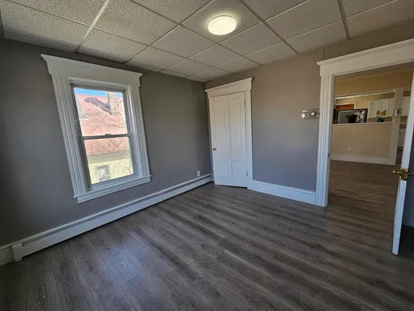 $2,400 | 40 Putnam Street, Unit 2, Manchester, NH 03102