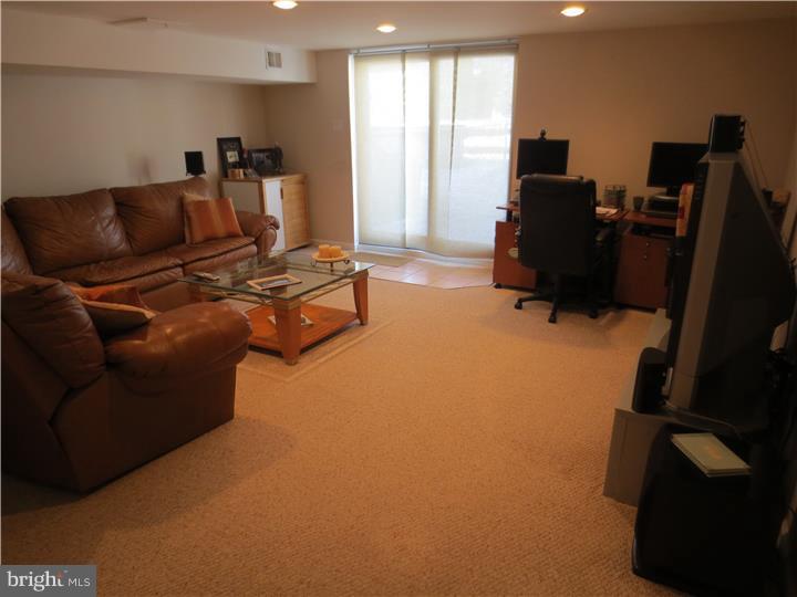 3839 Red Lion Road Philadelphia, PA 19114 - Photo 12 of 17 Basement - Finished