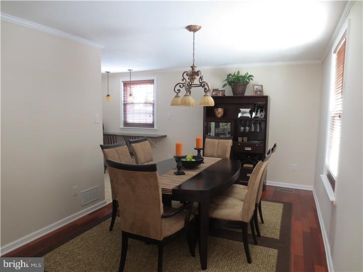 3839 Red Lion Road Philadelphia, PA 19114 - Photo 4 of 17 Dining Room