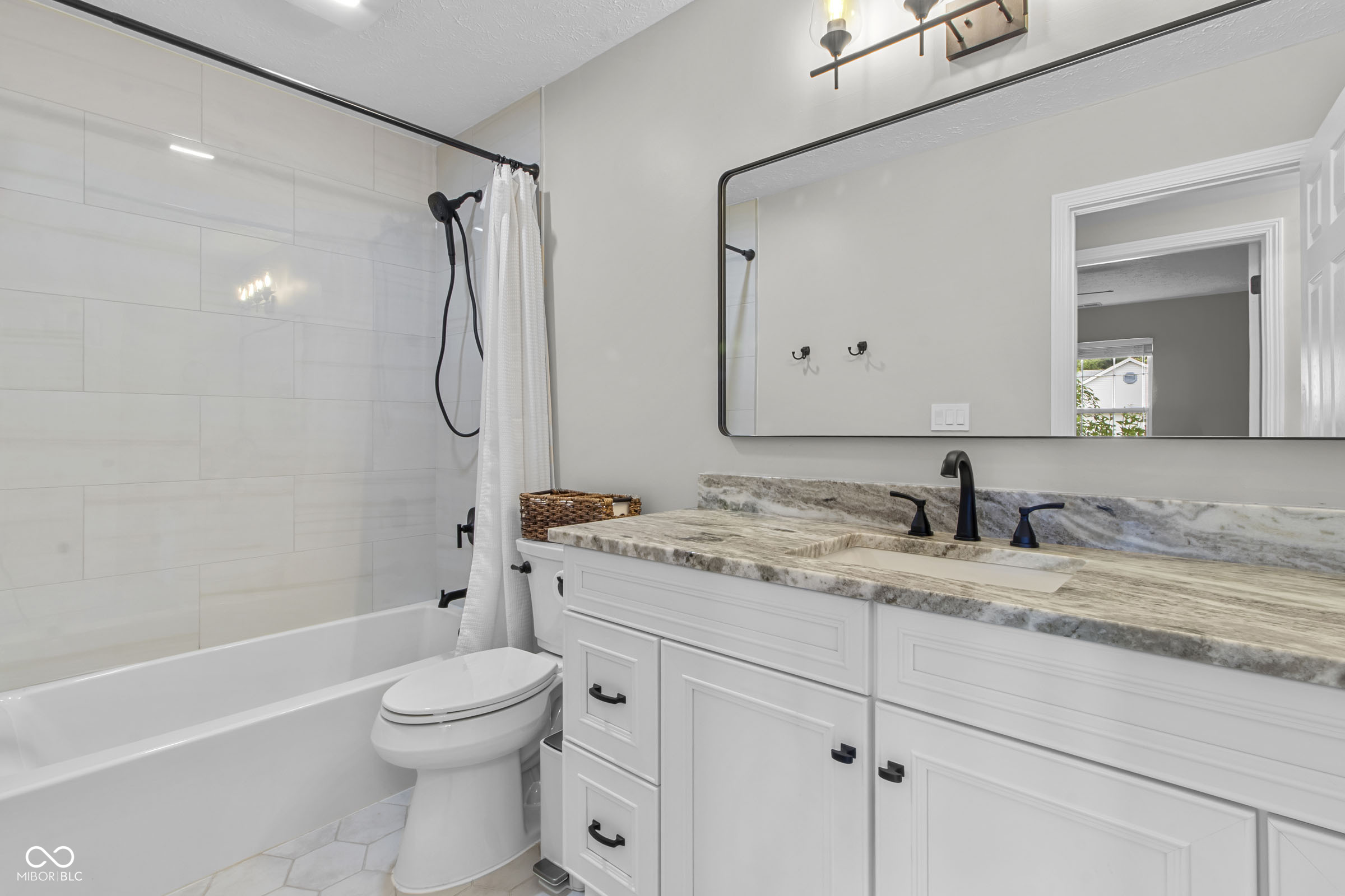 7437 Red Rock Road Indianapolis, IN 46236 - Photo 22 of 33 Gallery Image 22