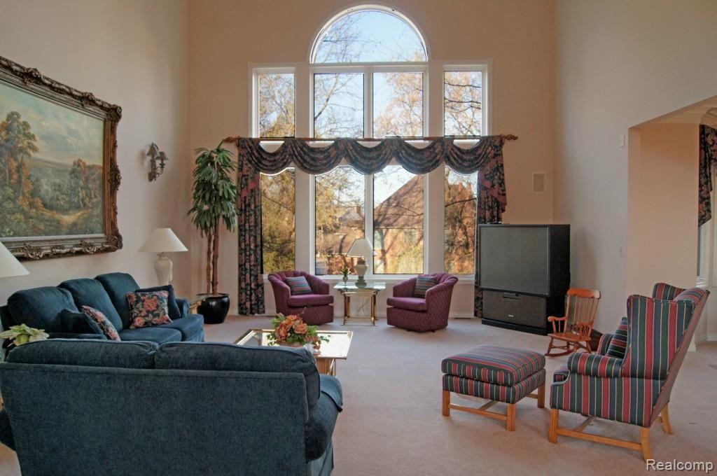 1812 Fox Run Rochester Hills, MI 48306 - Photo 17 of 48
