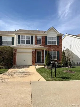$296,900 | 3560 Pearson Pointe Court, Mehlville, MO 63129