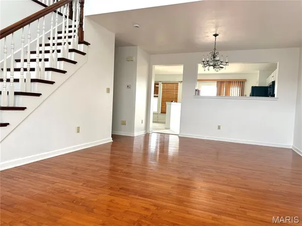 $296,900 | 3560 Pearson Pointe Court, Mehlville, MO 63129