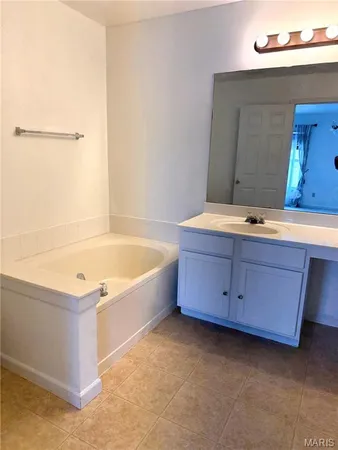 $296,900 | 3560 Pearson Pointe Court, Mehlville, MO 63129