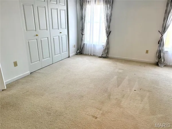 $296,900 | 3560 Pearson Pointe Court, Mehlville, MO 63129