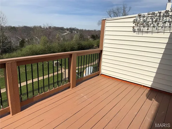 $296,900 | 3560 Pearson Pointe Court, Mehlville, MO 63129