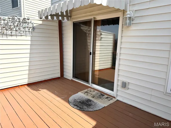 $296,900 | 3560 Pearson Pointe Court, Mehlville, MO 63129