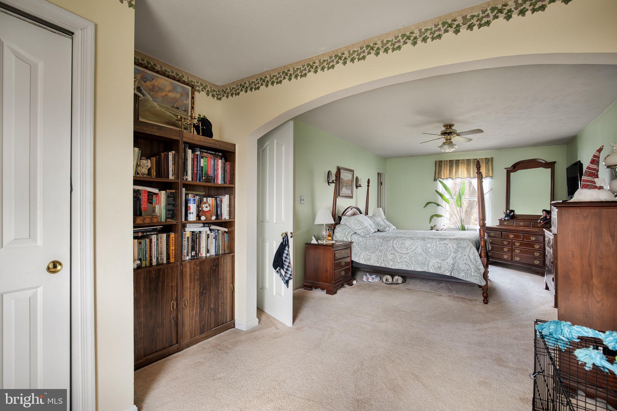 552 Bragg Drive Front Royal, VA 22630 - Photo 18 of 34 Primary Bedroom