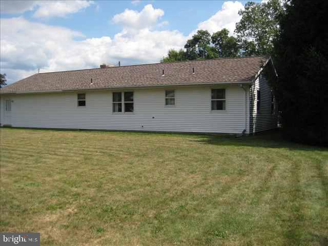 4 East Hunter Road Carlisle, PA 17015 - Photo 3 of 5 Gallery Image 3