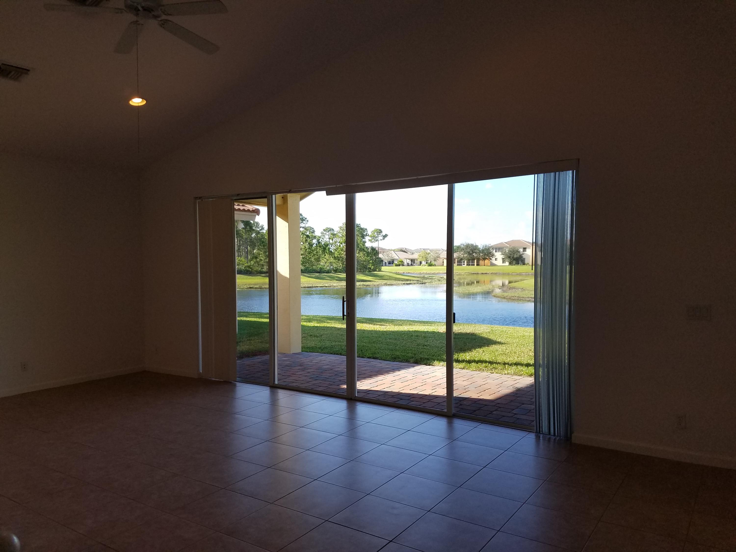 1329 Southeast Fleming Way Stuart, FL 34997 - Photo 10 of 25 21