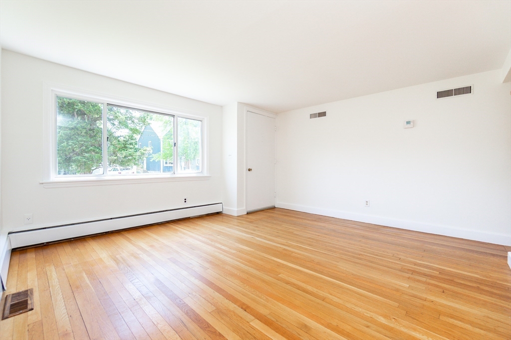12 Charlesgate Road Walpole, MA 02081 - Photo 11 of 38