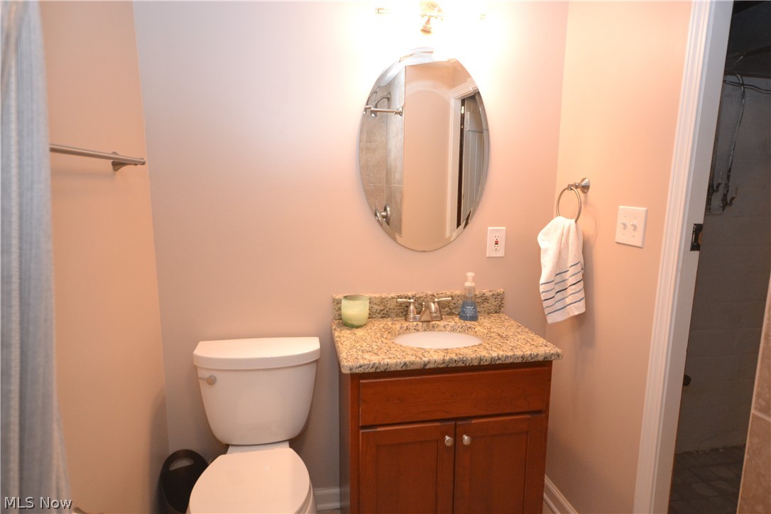 1442 Willshire Road Cleveland, OH 44124 - Photo 20 of 25