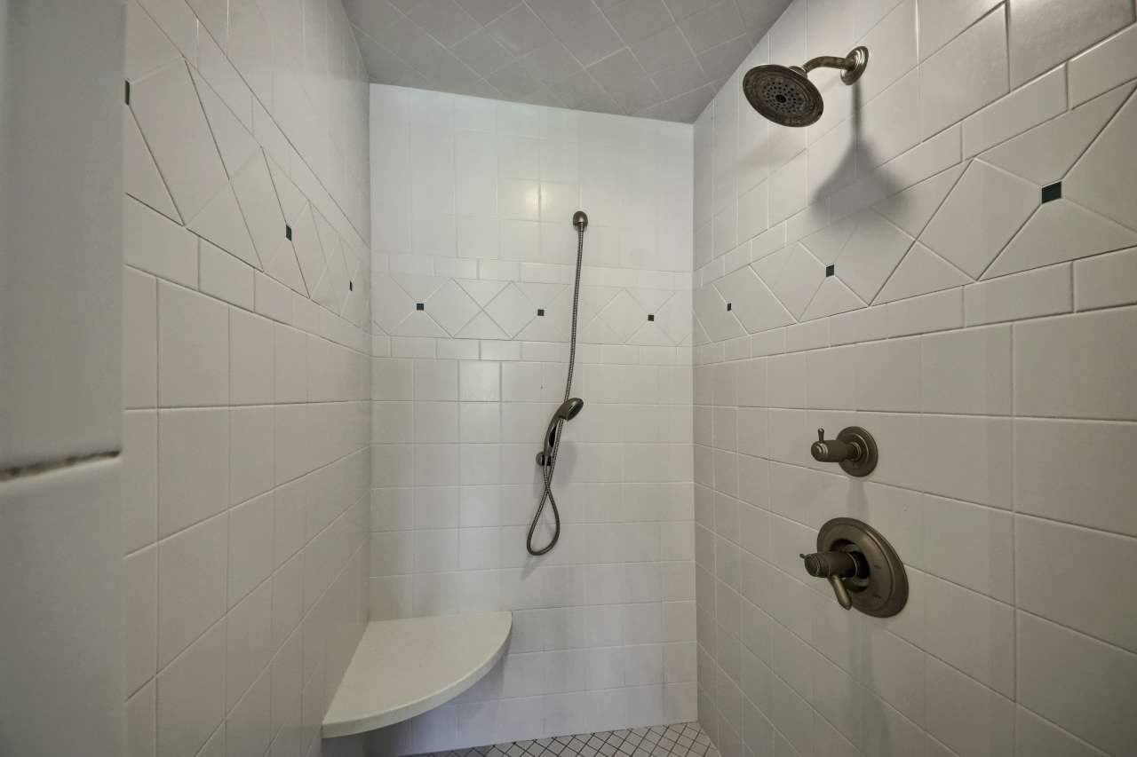 12625 Bluff Road Traverse City, MI 49686 - Photo 48 of 76 1850632-47.JPG