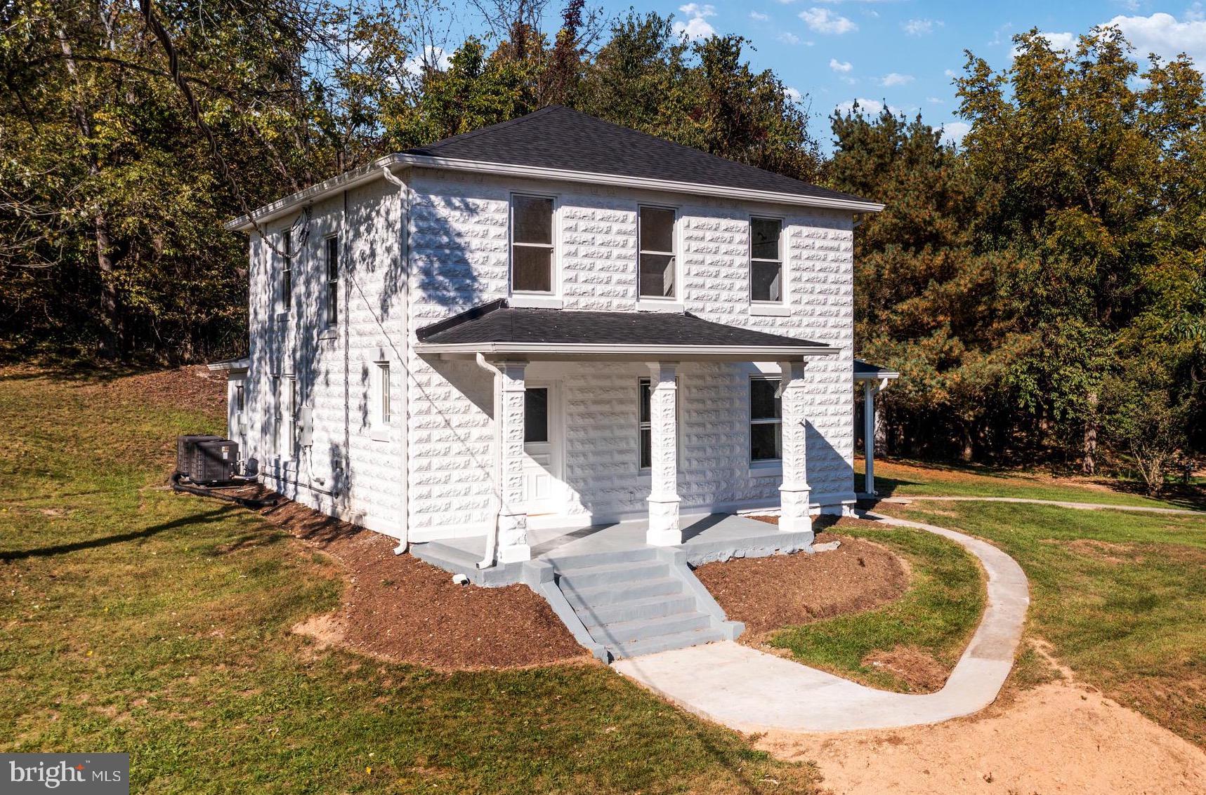 224 Burnt Factory Road Stephenson, VA 22656 - Photo 2 of 40 Gallery Image 2