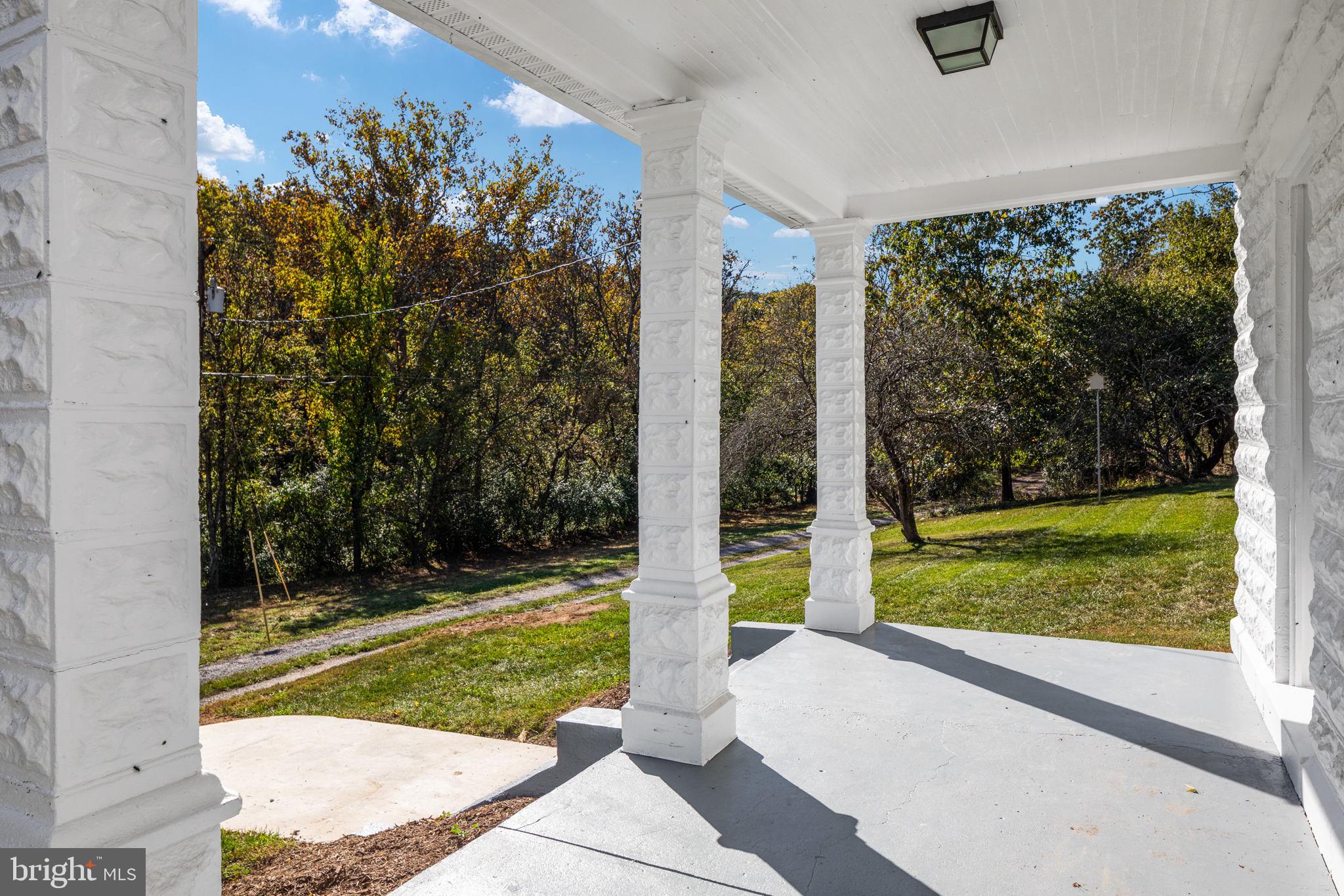 224 Burnt Factory Road Stephenson, VA 22656 - Photo 4 of 40 Gallery Image 4