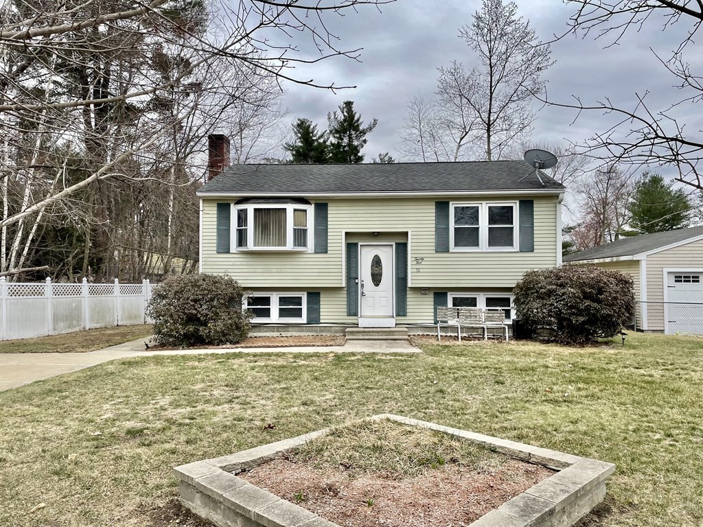 25 Charant Road Lowell, MA 01854 - Photo 1 of 27 Gallery Image 1