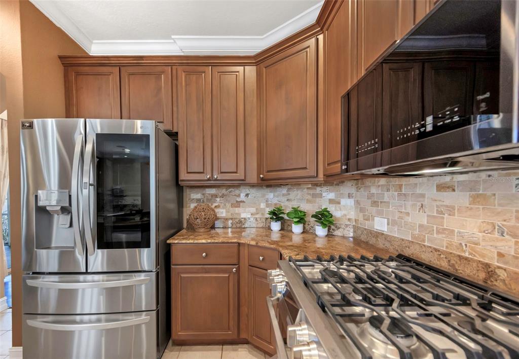 313 10th Avenue East Palmetto, FL 34221 - Photo 12 of 66 Gallery Image 12