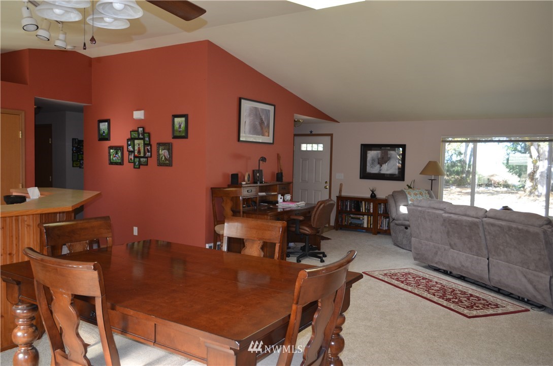 13510 Military Road Southeast Rainier, WA 98576 - Photo 6 of 19 Gallery Image 6