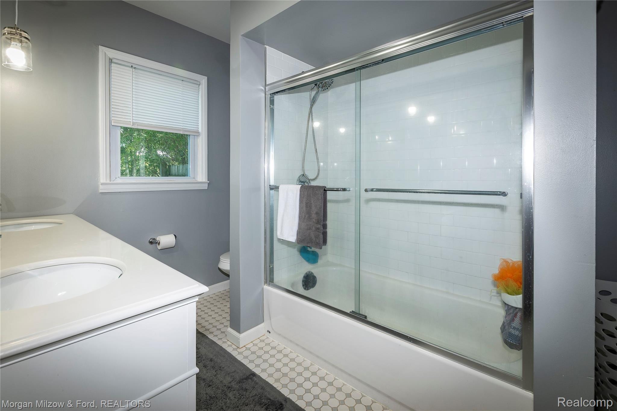 7305 Gale Road Grand Blanc, MI 48439 - Photo 13 of 26 081820120.JPG