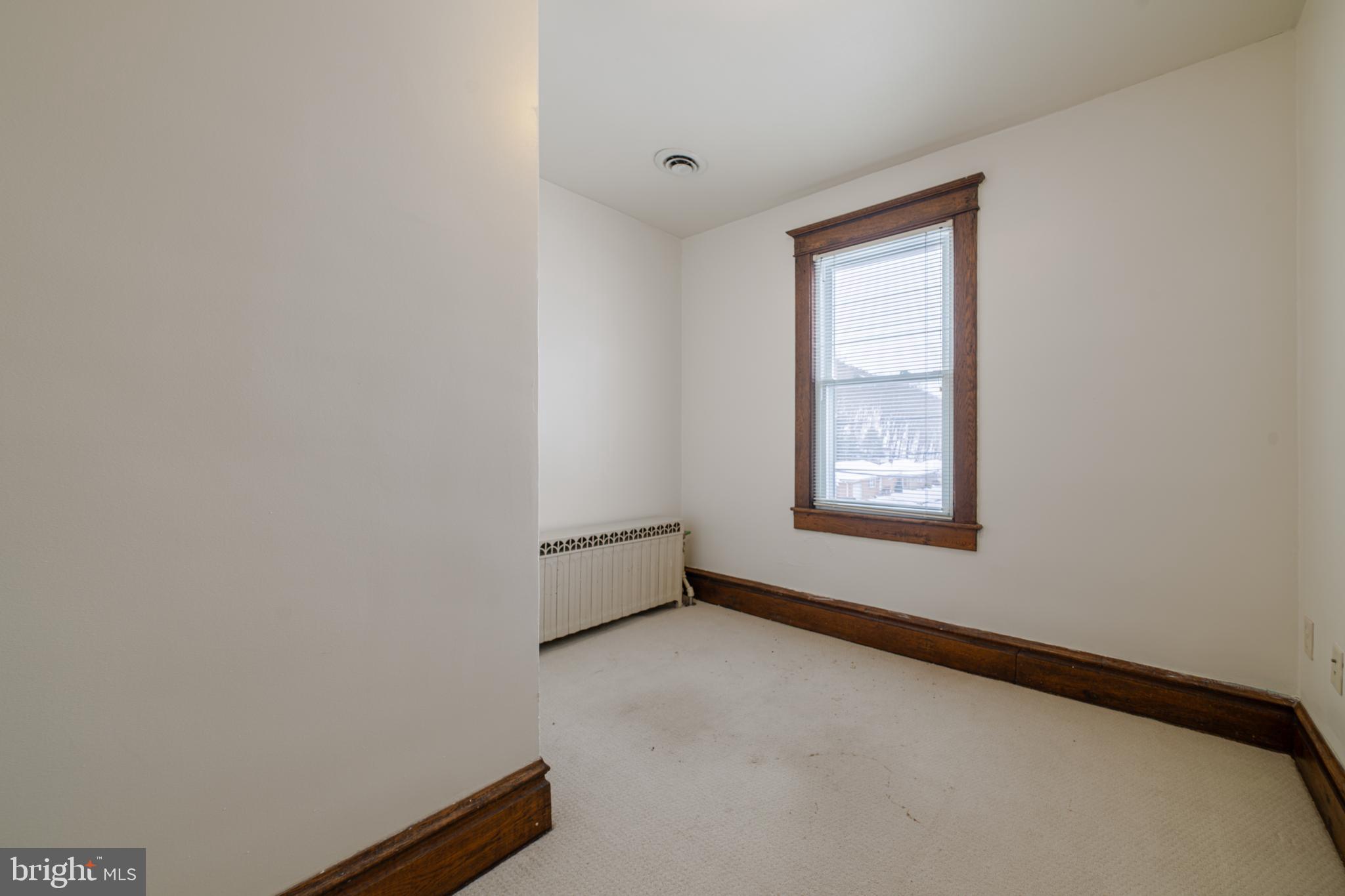 501 Warren Street Cumberland, MD 21502 - Photo 47 of 72 Third Bedroom