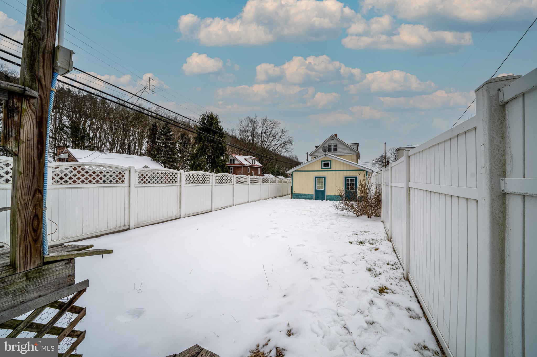 501 Warren Street Cumberland, MD 21502 - Photo 66 of 72 Backyard facing Garage