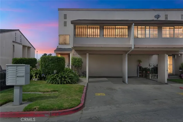 $199,000 | 933 Acosta Plaza, Unit 35, Salinas, CA 93905