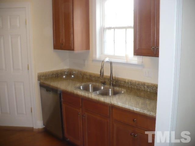 608 Deacon Ridge Street Wake Forest, NC 27587 - Photo 8 of 25 Gallery Image 8