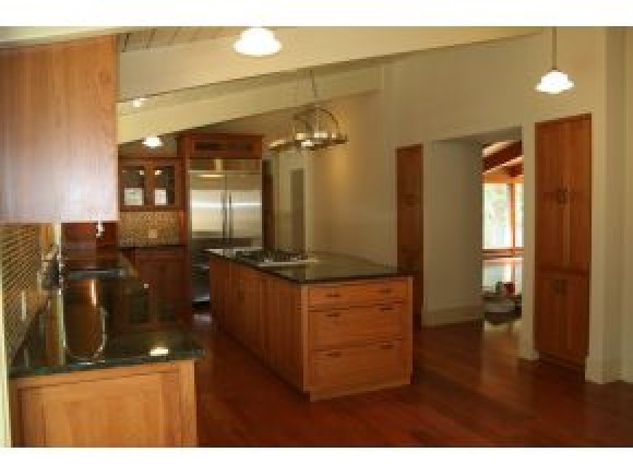 648 Morgan Road Hartford, VT 05059 - Photo 16 of 31 Gallery Image 16