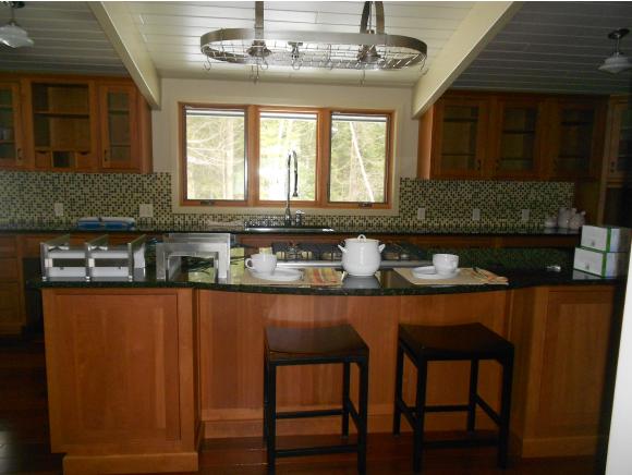 648 Morgan Road Hartford, VT 05059 - Photo 17 of 31 Gallery Image 17